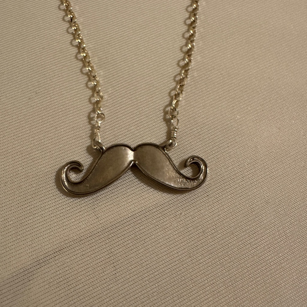 Silver Mustache Pendant Necklace